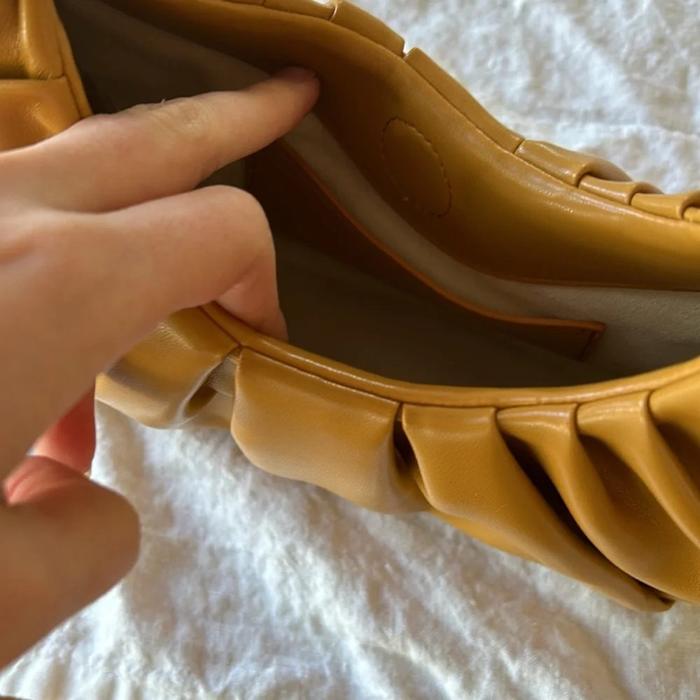 JW PEI Gabbi Ruched Hobo Handbag in Mustard Color “Beer” - Picture 2 of 6